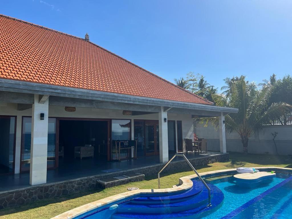 Coco Blu Villa Singaraja エクステリア 写真