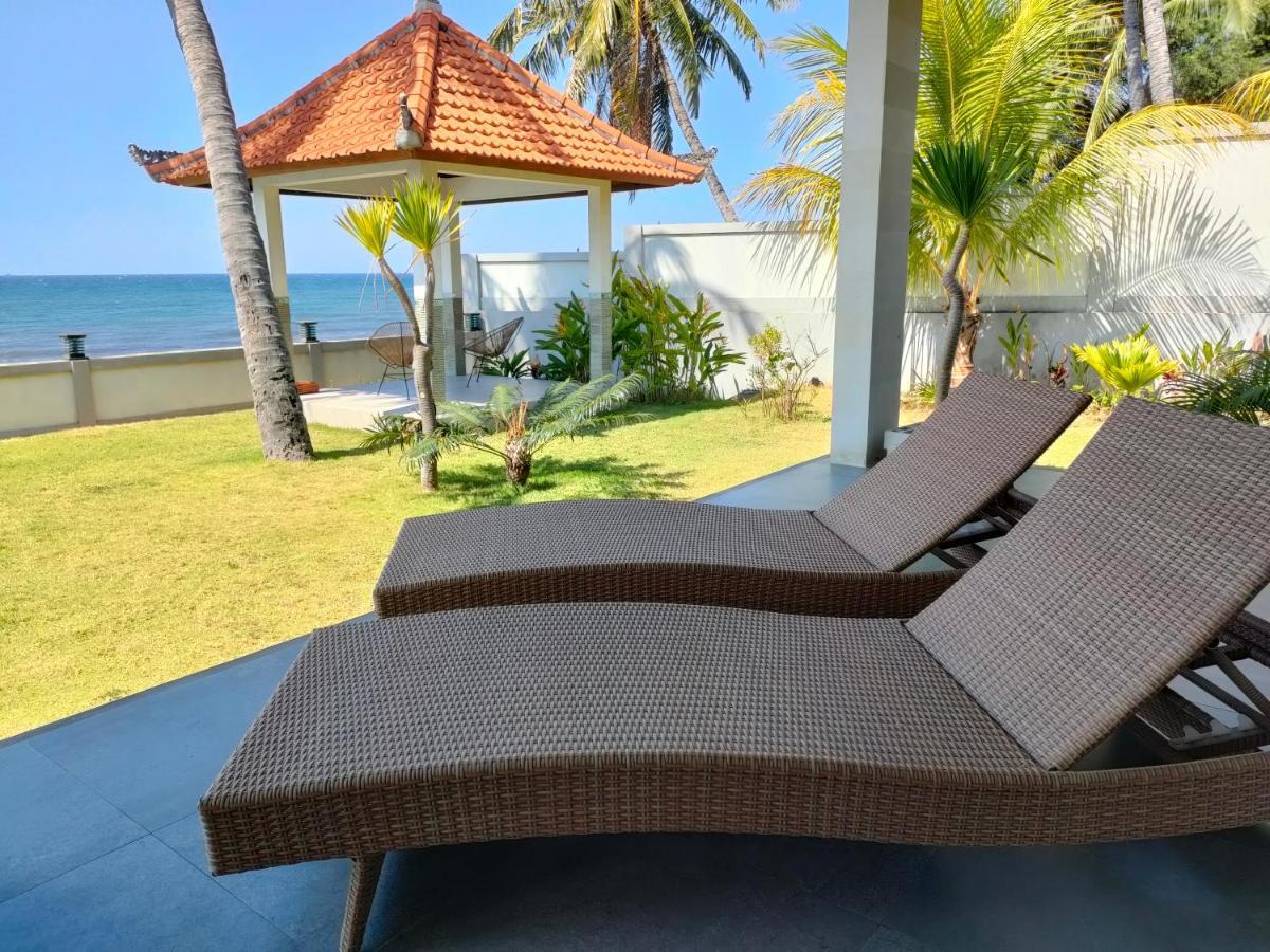 Coco Blu Villa Singaraja エクステリア 写真