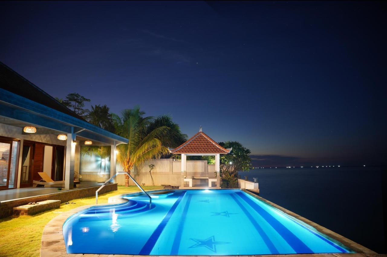 Coco Blu Villa Singaraja エクステリア 写真